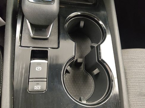 Used 2021 Nissan Rogue SV AWD/4WD image 26