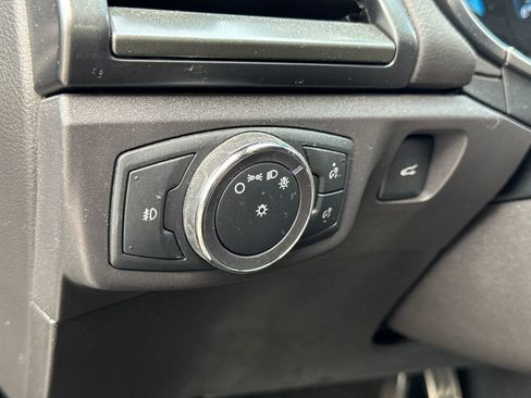 Used 2014 Ford Fusion Titanium image 17