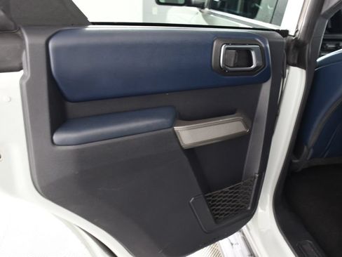 Used 2021 Ford Bronco First Edition AWD/4WD image 25