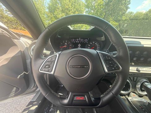Used 2023 Chevrolet Camaro SS RWD image 15