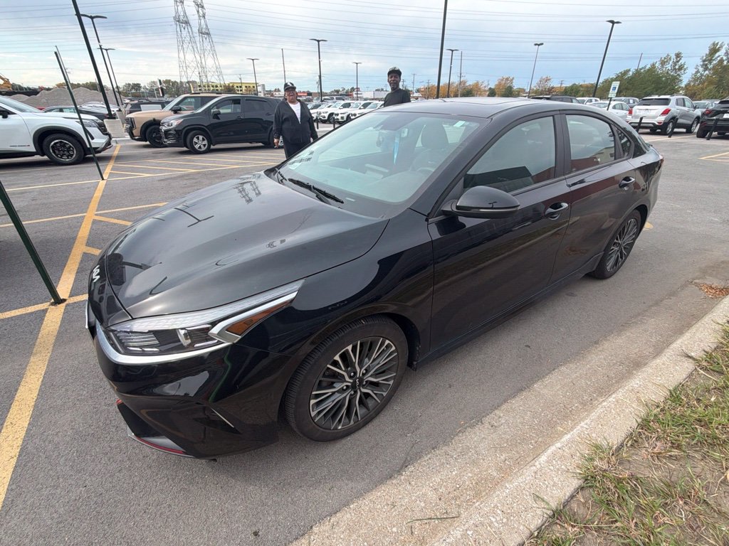 Used 2024 Kia Forte GT-Line w/ GT-Line Premium Package FWD image 1