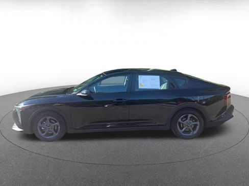 Used 2025 Kia K4 FWD image 8