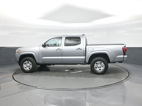 Certified 2022 Toyota Tacoma SR image 4