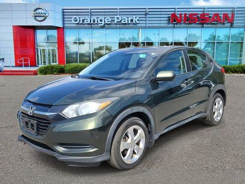 Used 2016 Honda HR-V LX image 4