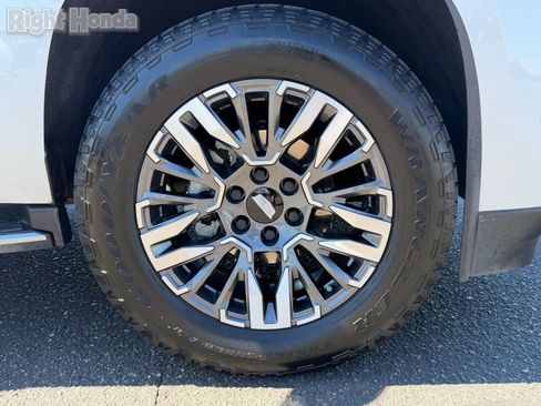 Used 2019 Cadillac Escalade Luxury image 10