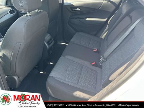 Certified 2022 Chevrolet Equinox LT FWD image 12