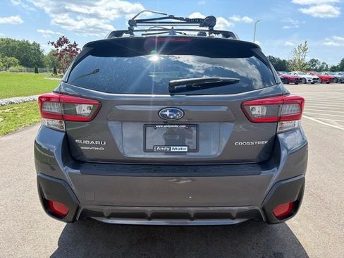 Used 2021 Subaru Crosstrek 2.0i Premium AWD/4WD image 9