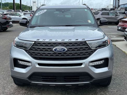Used 2022 Ford Explorer XLT w/ Equipment Group 202A AWD/4WD image 35