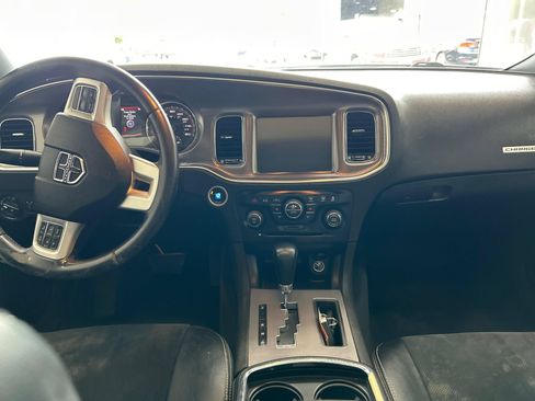 Used 2012 Dodge Charger R/T RWD image 11