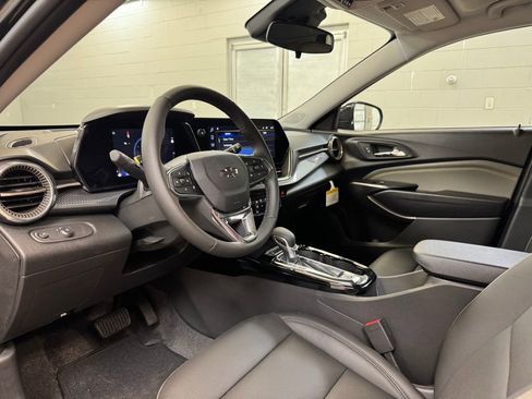 New 2026 Chevrolet Trax ACTIV FWD image 13