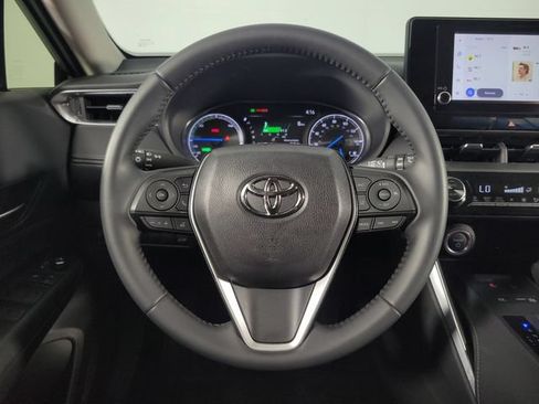 Used 2023 Toyota Venza LE AWD/4WD image 21