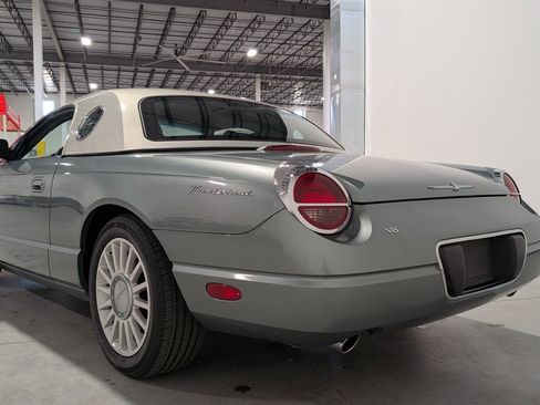 Used 2004 Ford Thunderbird Pacific Coast RWD image 9