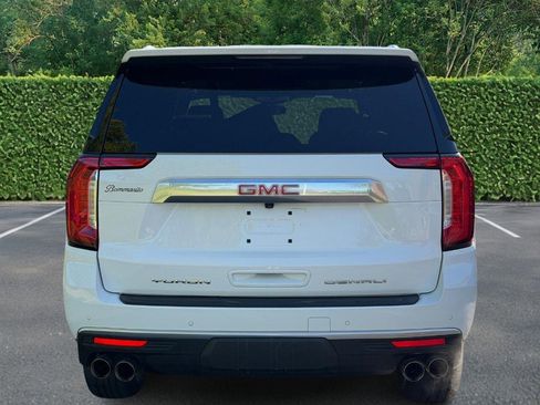 Used 2023 GMC Yukon Denali AWD/4WD image 5