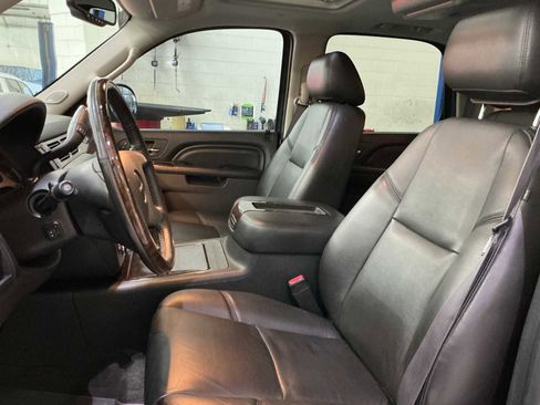 Used 2013 GMC Yukon Denali image 22