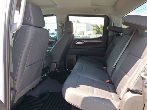 Certified 2023 Chevrolet Silverado 1500 LT AWD/4WD image 12