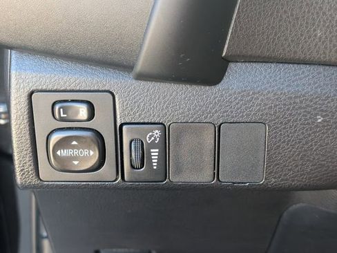 Used 2018 Toyota Corolla SE FWD image 24