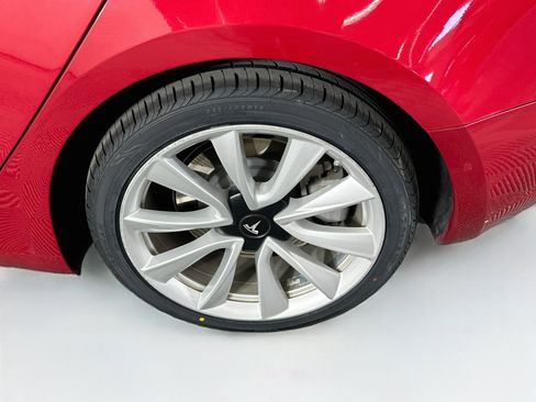 Used 2019 Tesla Model 3 Long Range AWD/4WD image 11