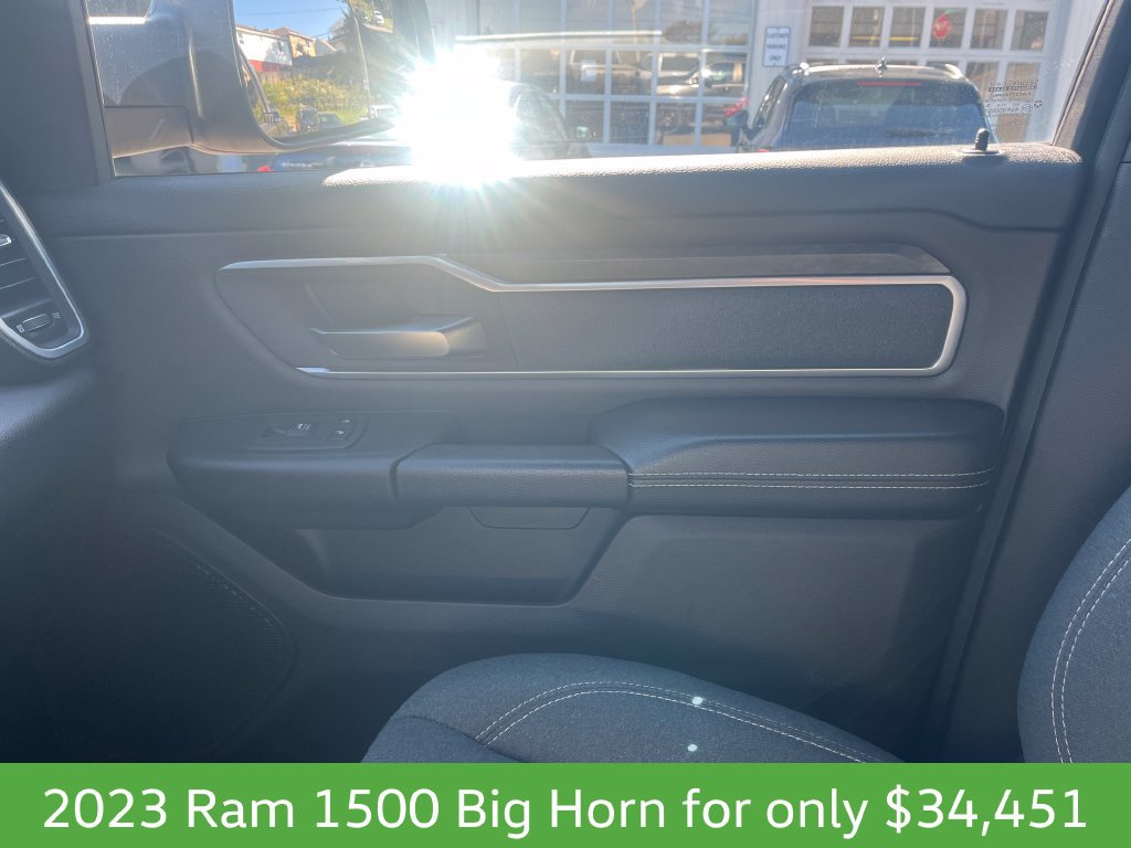 Used 2023 RAM 1500 Big Horn AWD/4WD image 32