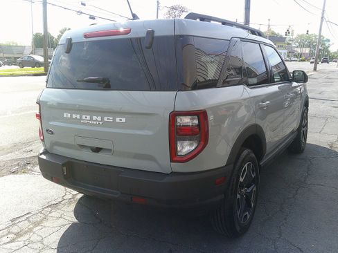 Used 2023 Ford Bronco Sport Outer Banks w/ Tech Package AWD/4WD image 8