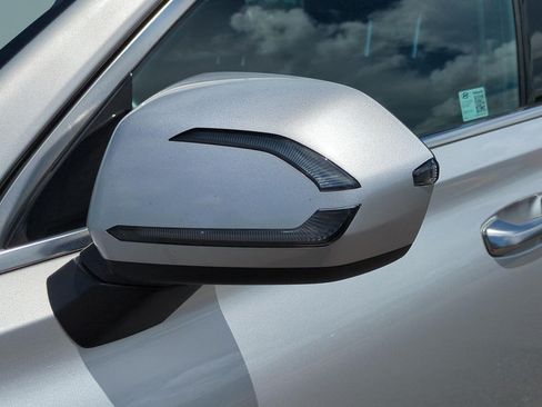 Certified 2025 Hyundai Palisade SEL FWD image 27