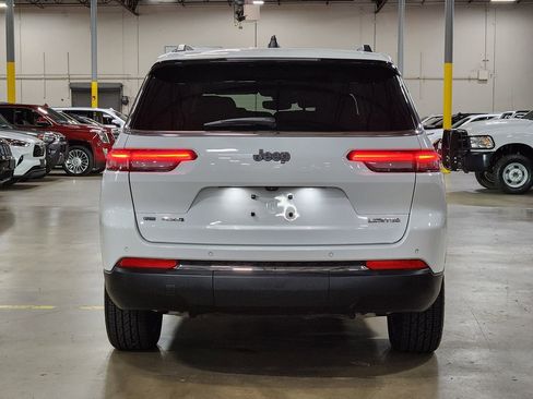 Used 2022 Jeep Grand Cherokee L Limited AWD/4WD image 10
