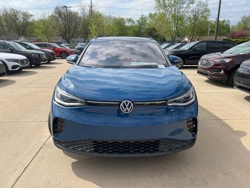 New 2026 Volkswagen ID.4 Pro S AWD/4WD image 2