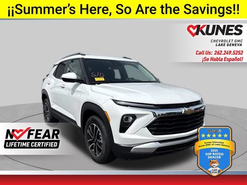 Used 2025 Chevrolet TrailBlazer LT FWD image 1
