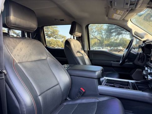 Used 2023 Ford F250 Lariat w/ Sport Appearance Package AWD/4WD image 15