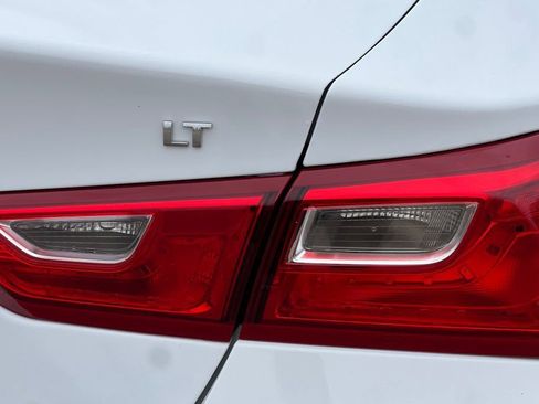 Used 2024 Chevrolet Malibu LT image 22