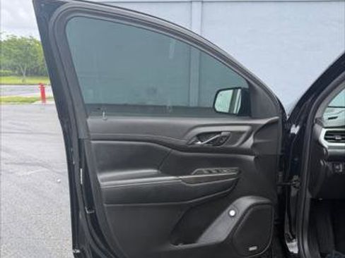 Used 2019 GMC Acadia SLT FWD image 22