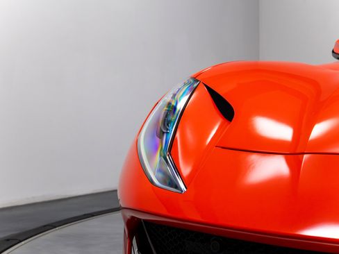 Used 2018 Ferrari 812 Superfast image 51