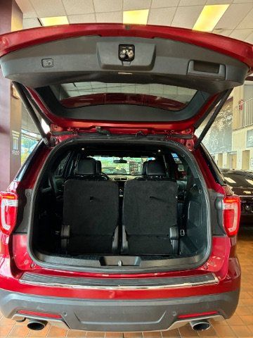 Used 2019 Ford Explorer Limited AWD/4WD image 14