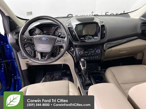 Used 2019 Ford Escape Titanium AWD/4WD image 26