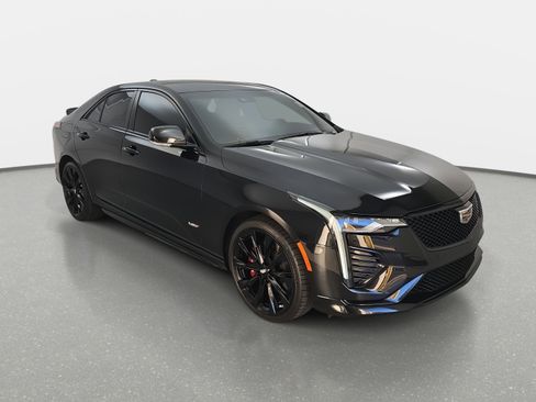 Used 2022 Cadillac CT4 V w/ Navigation Package image 3