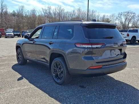 New 2026 Jeep Grand Cherokee L 4WD image 6