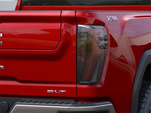 New 2026 GMC Sierra 2500 SLT image 11
