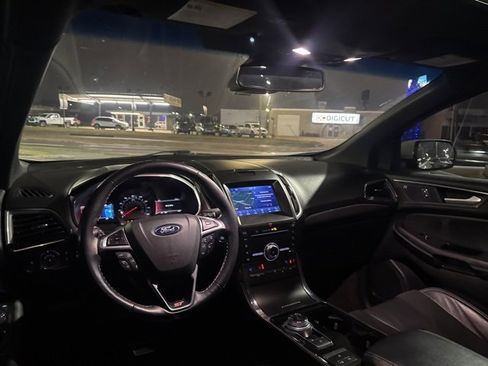 Used 2019 Ford Edge ST w/ Equipment Group 401A image 46