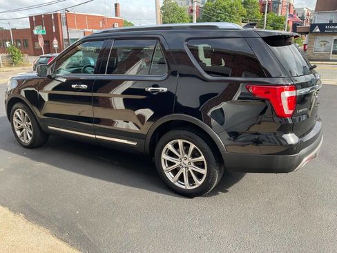 Used 2016 Ford Explorer Limited image 4