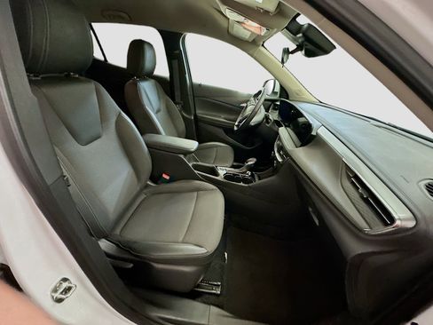 Used 2025 Buick Encore GX Preferred image 31