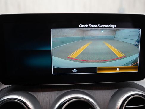 Used 2020 Mercedes-Benz C 300 Sedan image 21