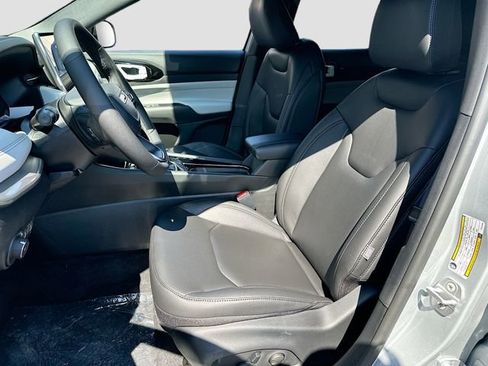 New 2026 Jeep Compass Limited AWD/4WD image 22