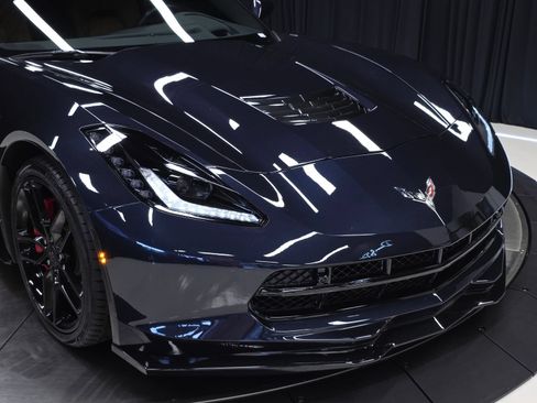 Used 2016 Chevrolet Corvette Stingray Coupe w/ 2LT Preferred Equipment Group RWD image 45