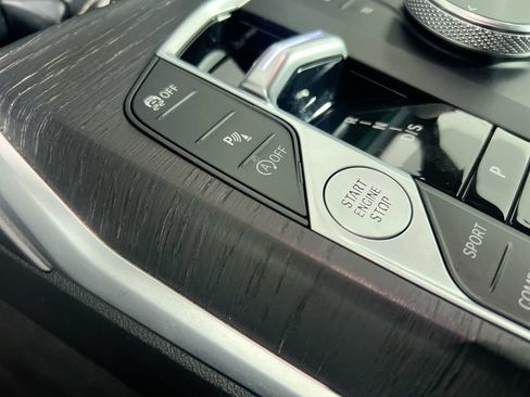 Used 2024 BMW 430i Convertible RWD image 19