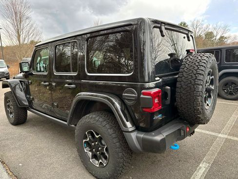 Used 2023 Jeep Wrangler Unlimited Rubicon 4xe w/ Steel Bumper Group AWD/4WD image 24