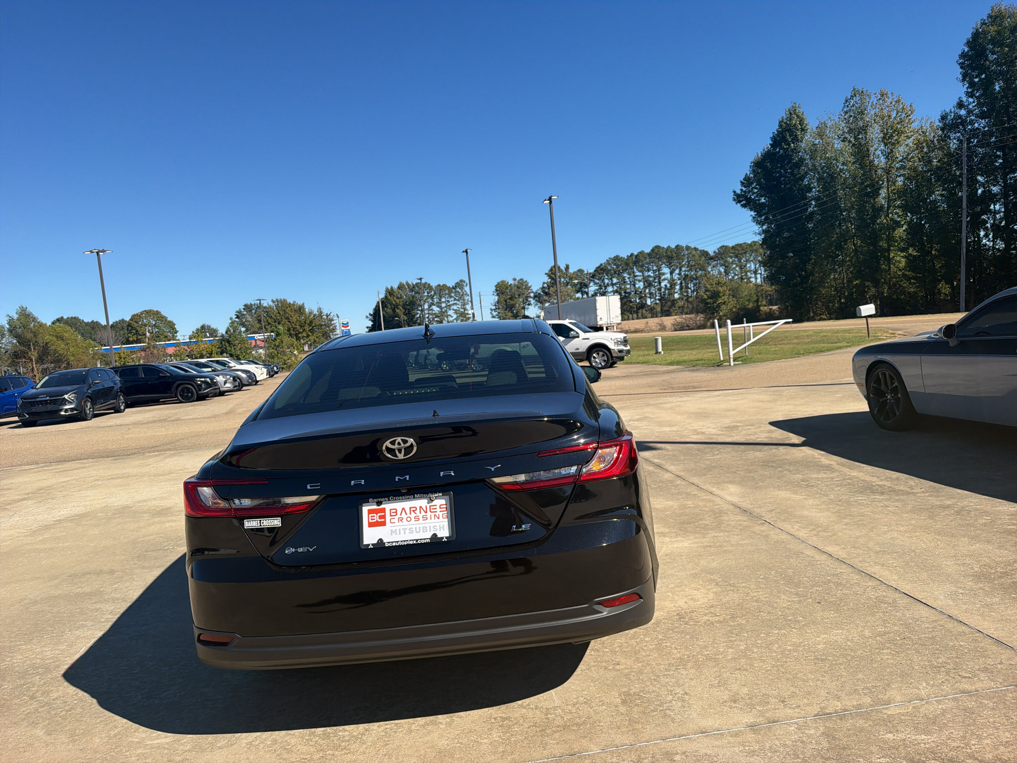 Used 2026 Toyota Camry LE FWD image 5
