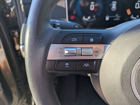 Used 2025 Hyundai Tucson SEL FWD image 18