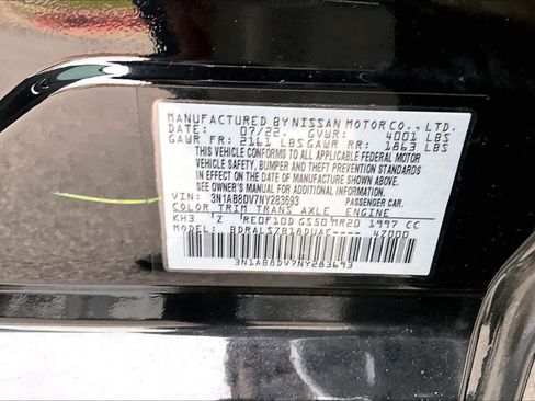 Certified 2022 Nissan Sentra SR w/ SR Premium Package image 32