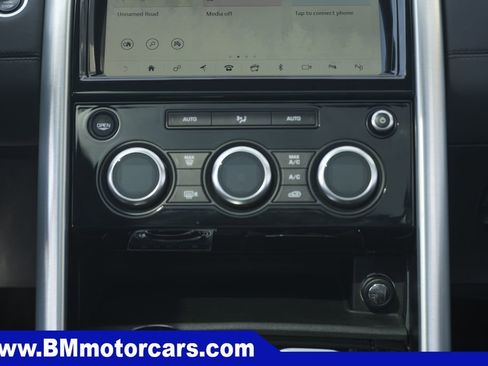 Used 2019 Land Rover Discovery HSE image 48