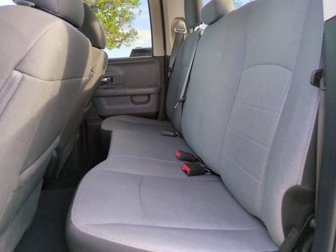 Used 2024 RAM 1500 Classic SLT image 14