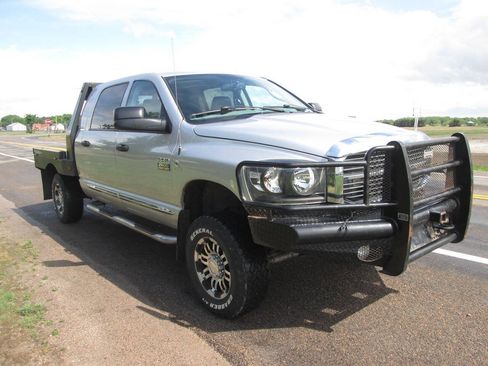 Used 2007 Dodge Ram 2500 Truck Laramie AWD/4WD image 7